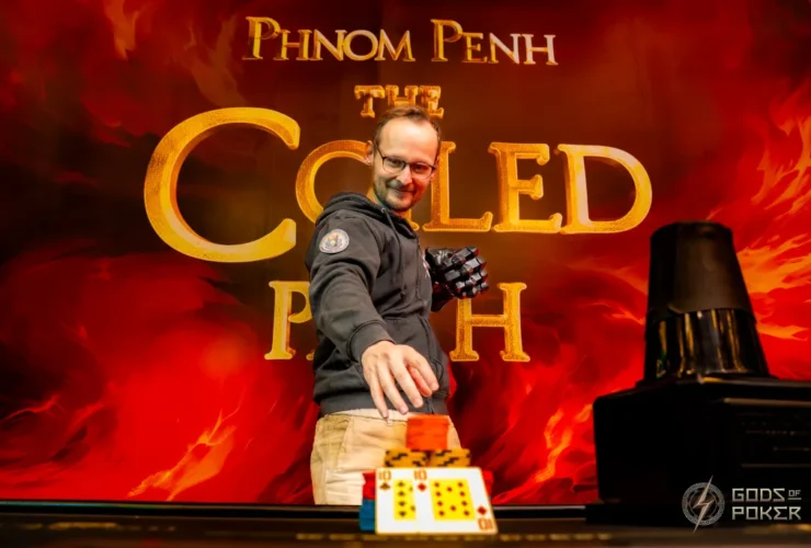 온라인 홀덤 사이트 12